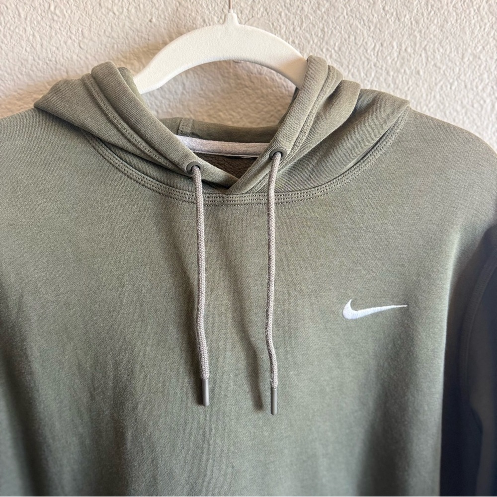 Nike Olive Green Solo Swoosh Hoodie - Loungewear Athleisure Athletic Size L - Picture 3 of 8